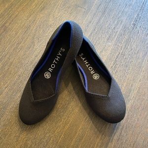Rothy’s Black Round- Toe Flat 🥿 VGUC✨